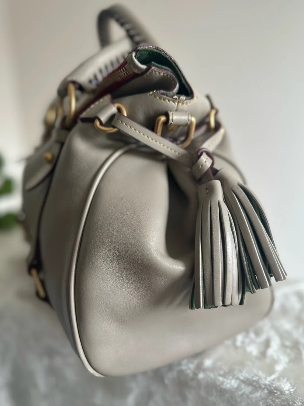 Dooney & Bourke Light Taupe Florentine Satchel EUC